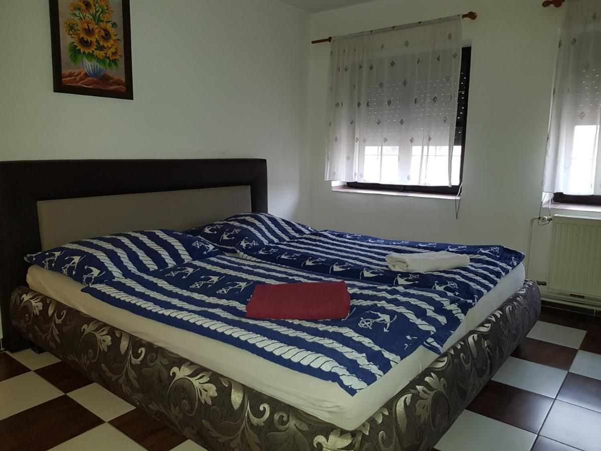 Motel Kotva Ivanka pri Dunaji Esterno foto